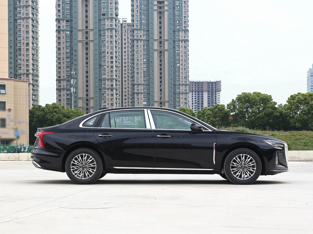 Hongqi H5 2025 1.5T DCT Premium