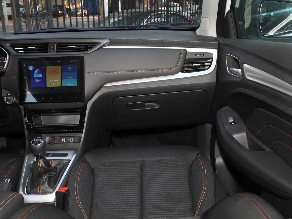 Honda Breeze Pro 2021 1.6L MT Flagship