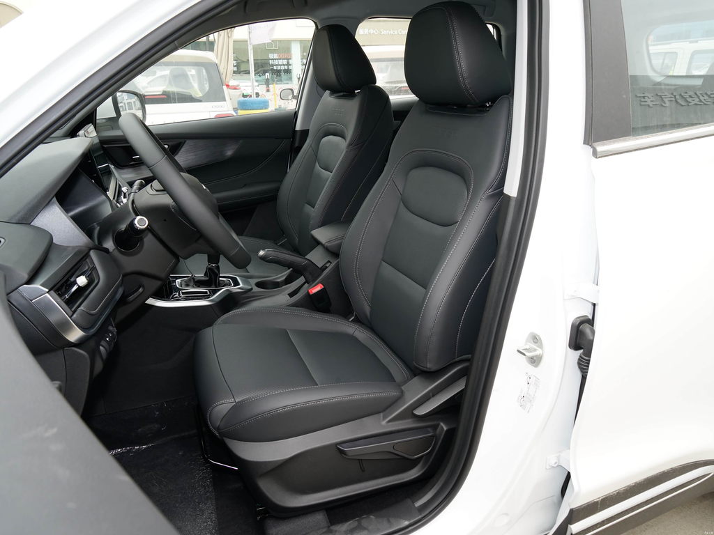 Chery Tiggo 5x 2025 1.5L MT Excellence
