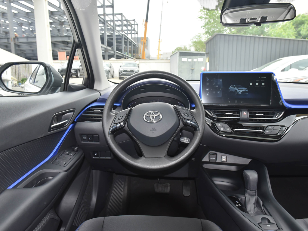 Toyota C-HR 2023 2.0L Comfort