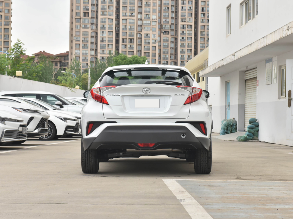 Toyota C-HR 2023 2.0L Comfort