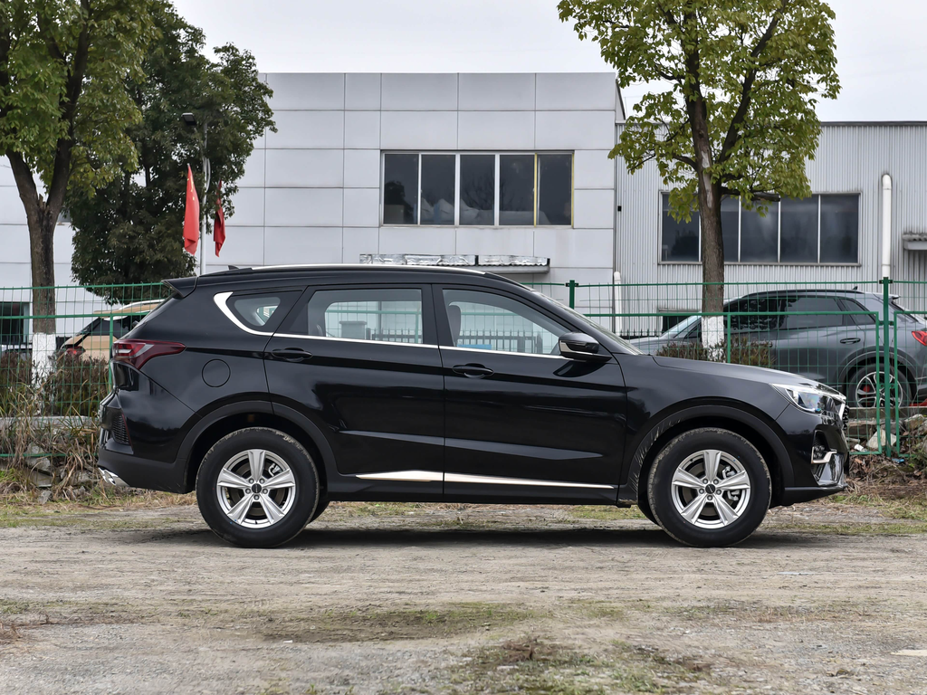 Jetour X70 2025 1.5T MT Excellence 5-seat