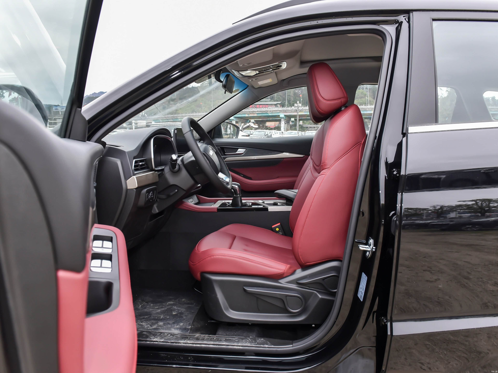 Jetour X70 2025 1.5T MT Excellence 5-seat