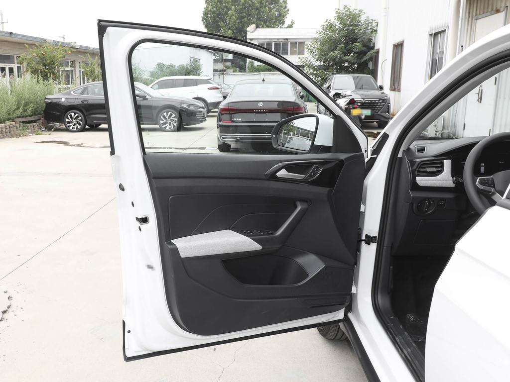 Volkswagen Tuyue 2026 1.5L Sport