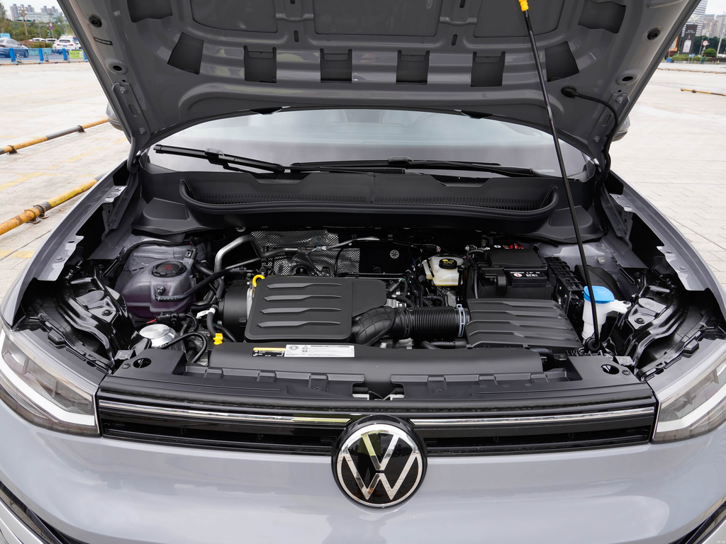 Volkswagen Tuyue 2026 1.5L Sport