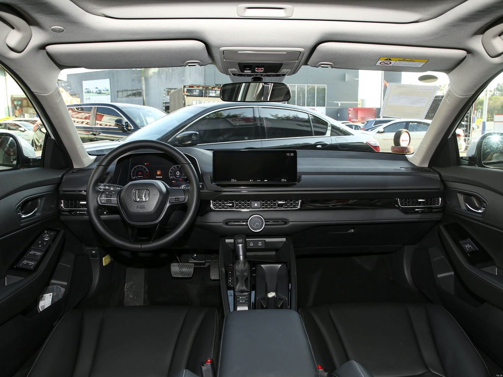 Honda Inspire 2025 260TURBO Elegance