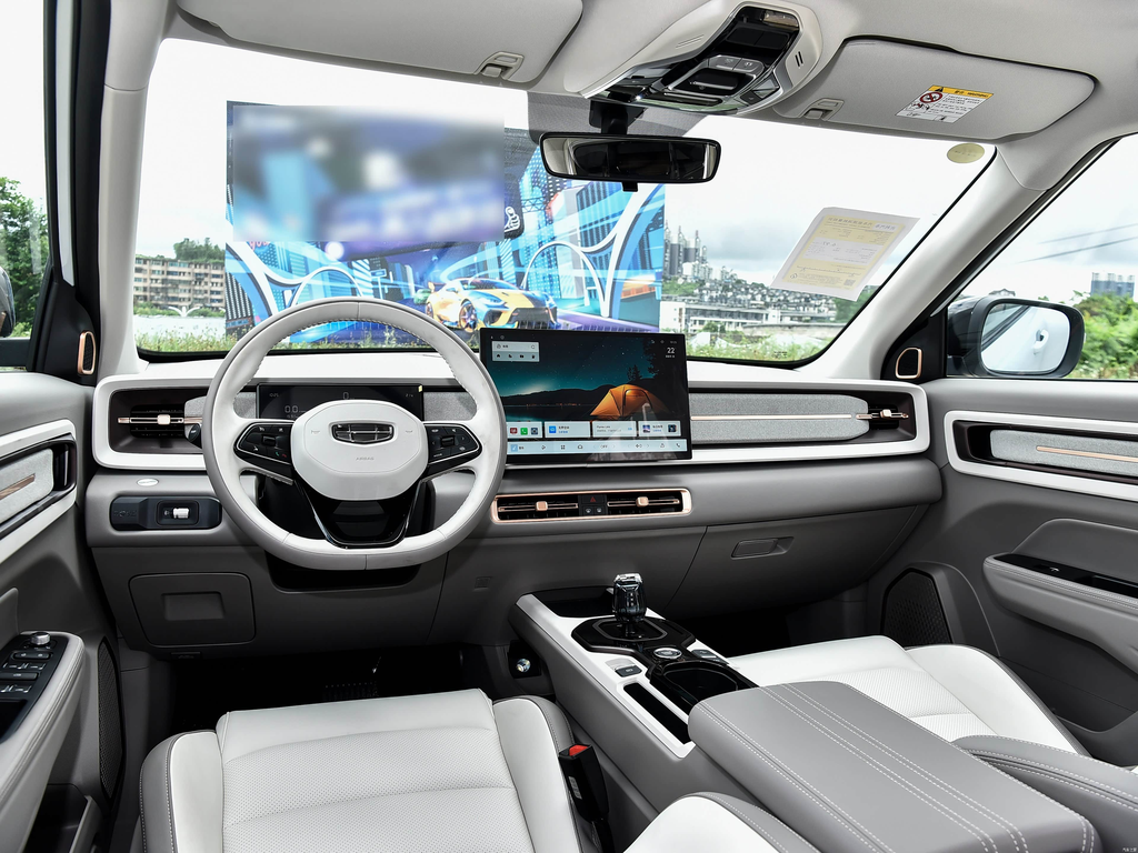 Geely Icon Chocolate 2026 1.5TD Premium