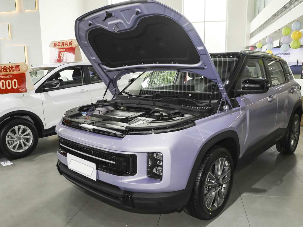 Geely Icon Chocolate 2026 1.5TD Premium