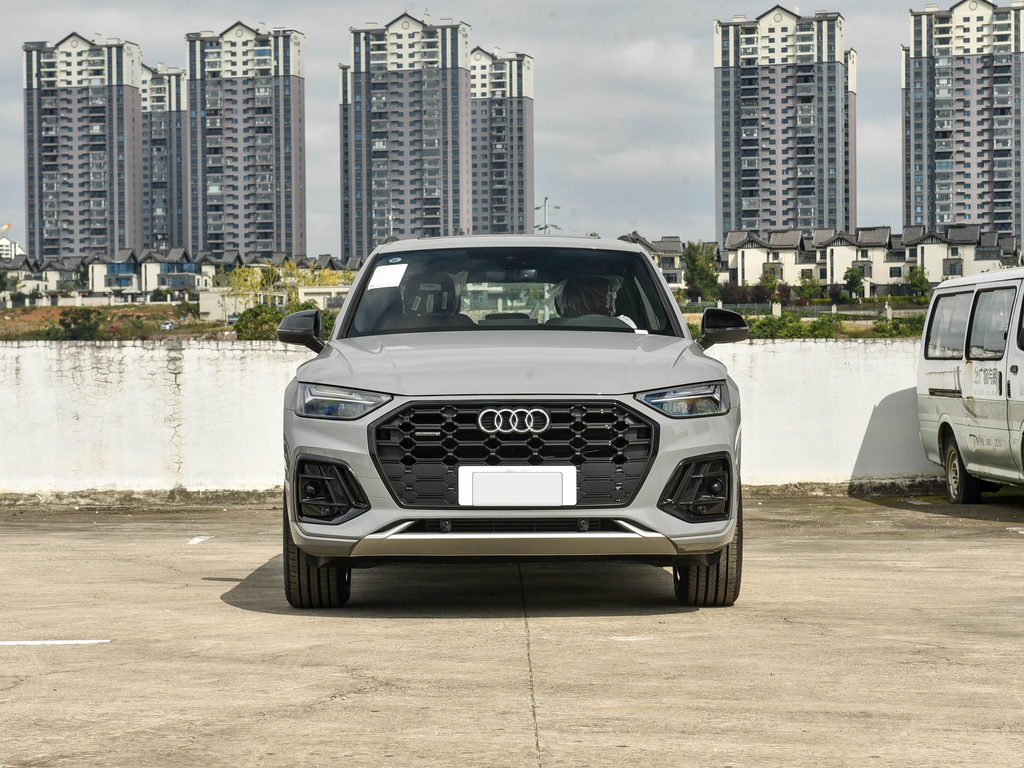 Audi Q5L 2026 45 Anniversary 40 TFSI Sport Edition
