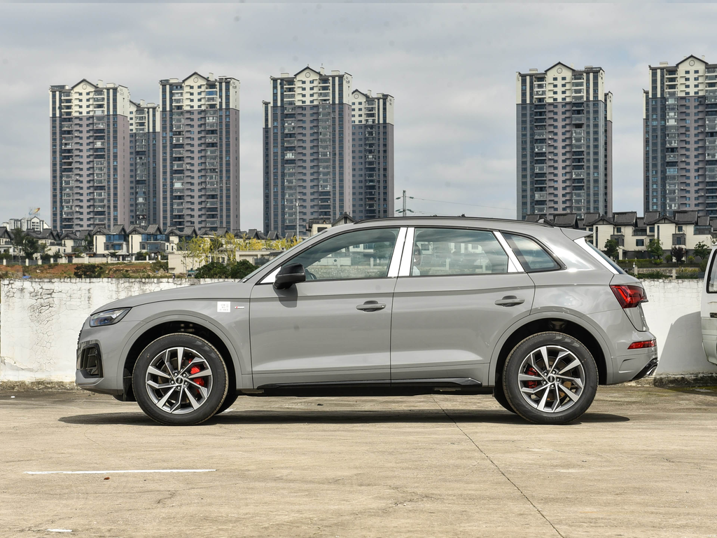 Audi Q5L 2026 45 Anniversary 40 TFSI Sport Edition