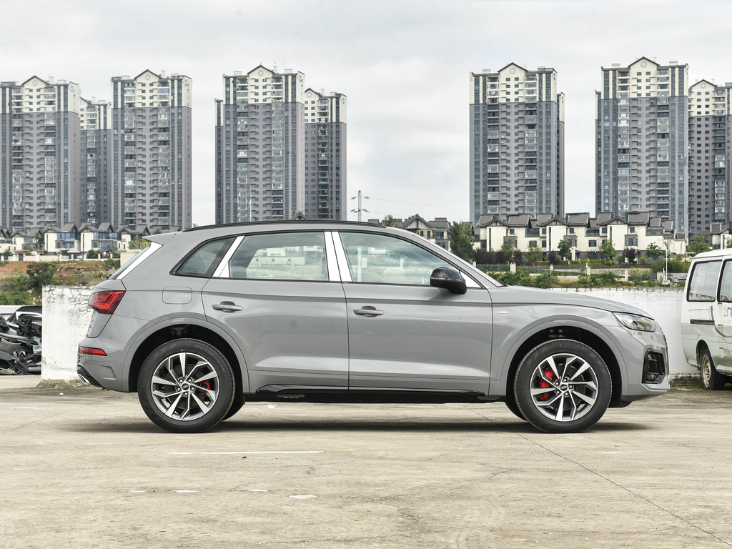 Audi Q5L 2026 45 Anniversary 40 TFSI Sport Edition