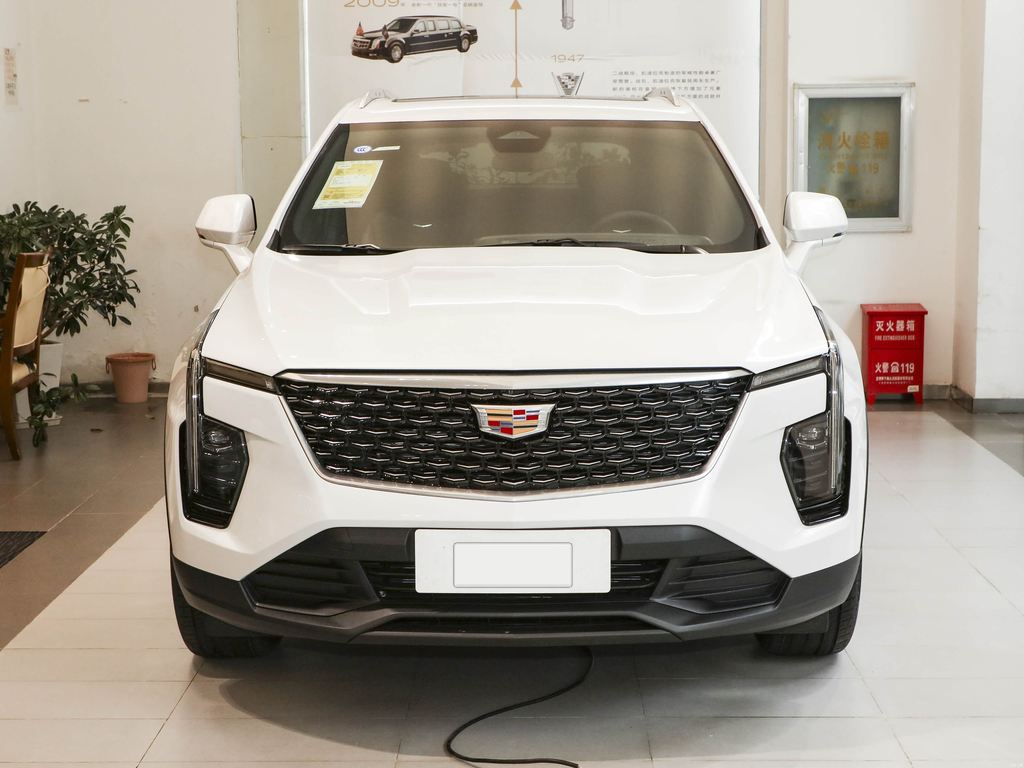 Cadillac XT4 2024 25T 2WD Urban Edition