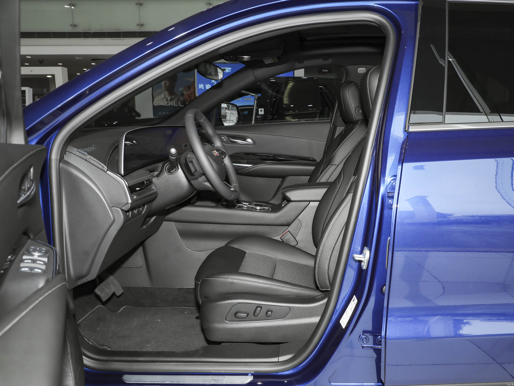 Cadillac XT4 2024 25T 2WD Urban Edition