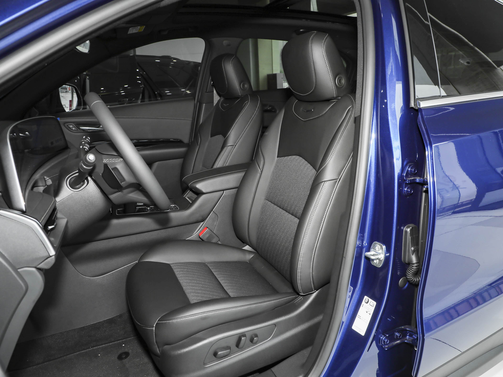 Cadillac XT4 2024 25T 2WD Urban Edition