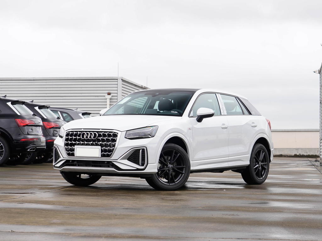 Audi Q2L 2025 35 TFSI Progressive Sport