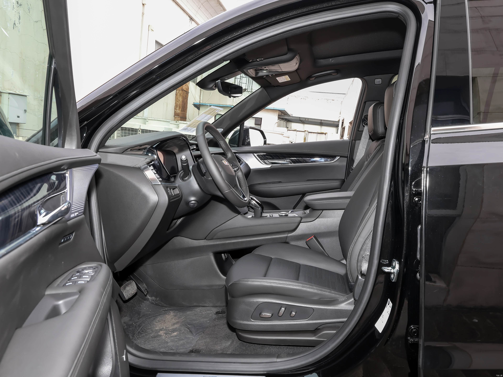 Cadillac XT6 2025 2.0T 6-seat AWD Luxury Classic
