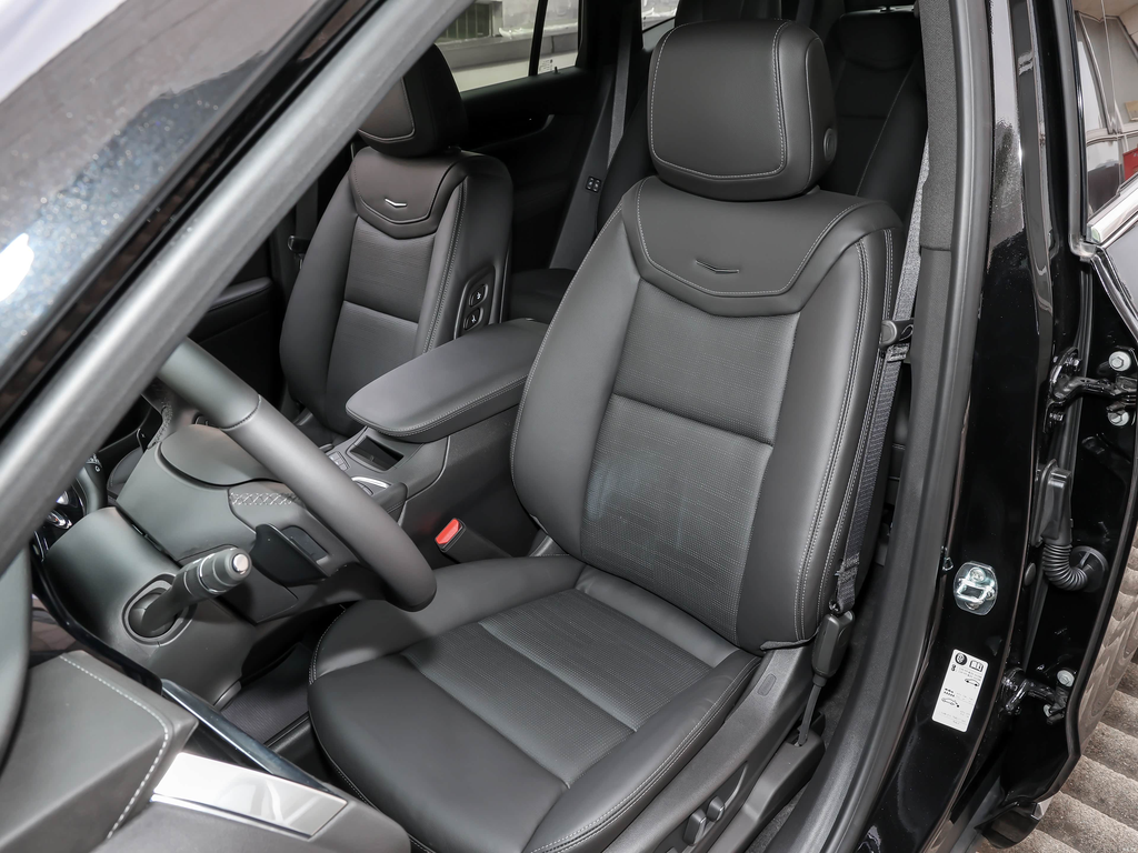 Cadillac XT6 2025 2.0T 6-seat AWD Luxury Classic