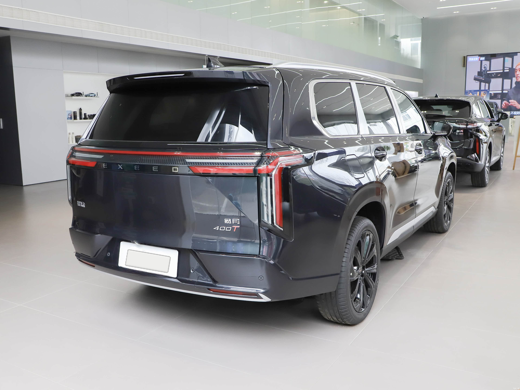Chery EXEED Lanyue 2026 400T 2WD Star Edition 6 seats