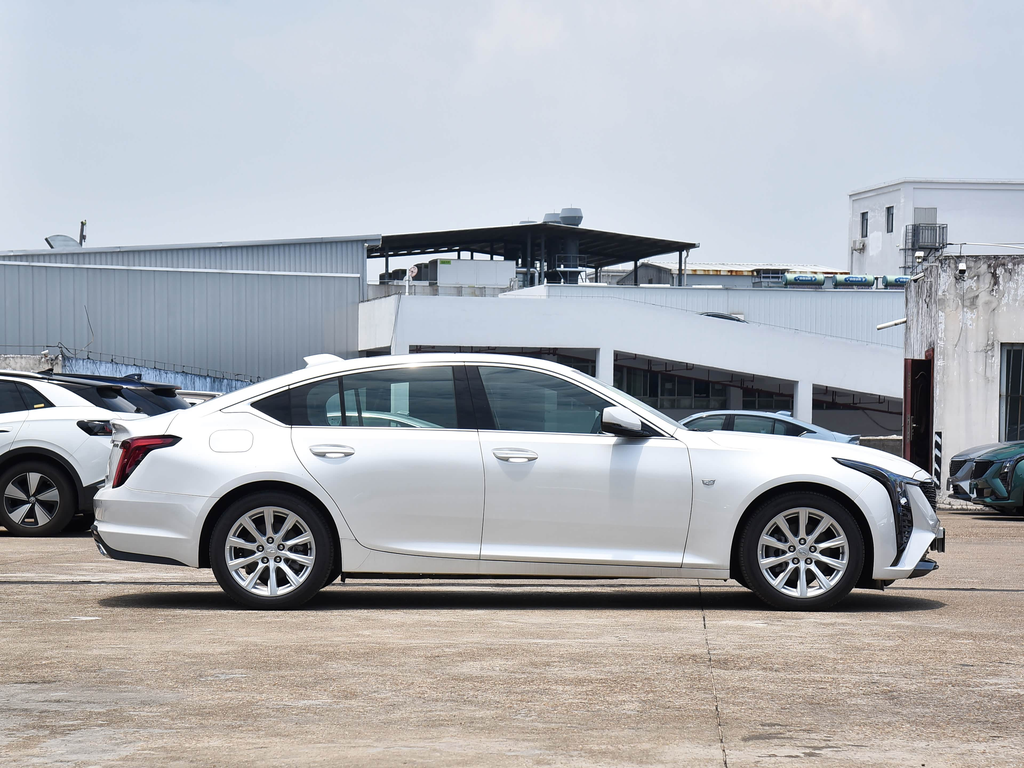 Cadillac CT5 2025 28T City Style Edition
