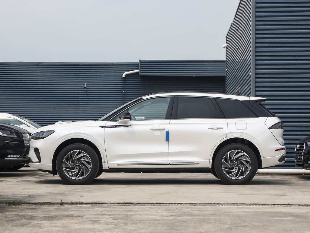 Lincoln Corsair 2025 1.5T 2WD Hybrid Premium