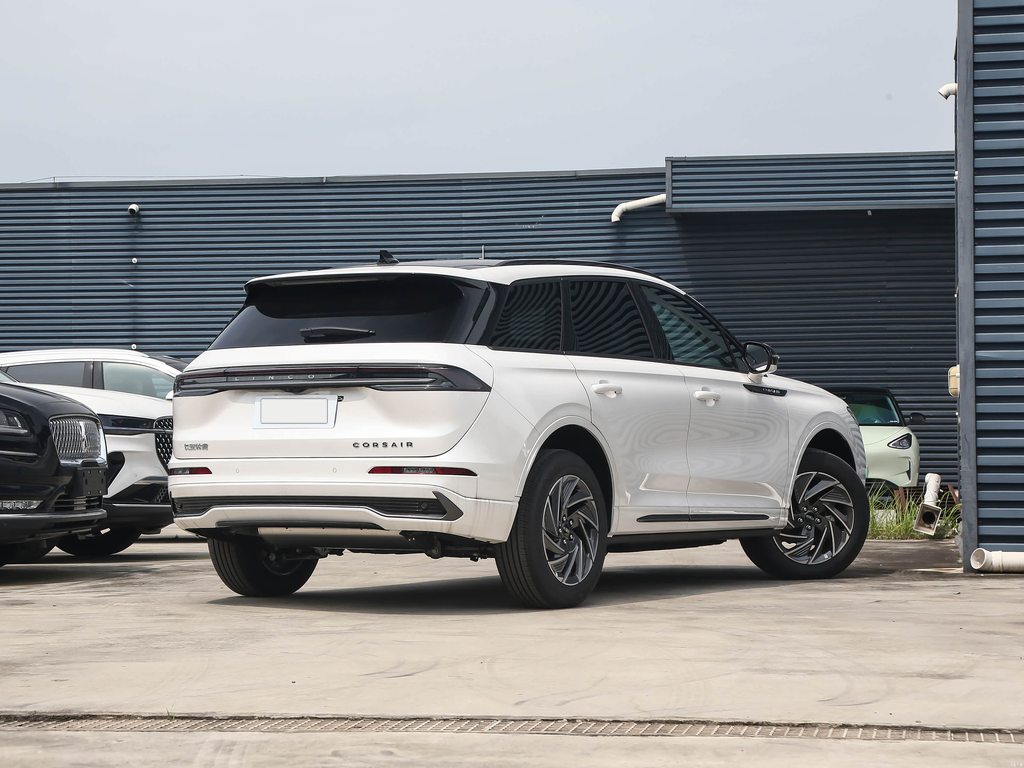Lincoln Corsair 2025 1.5T 2WD Hybrid Premium