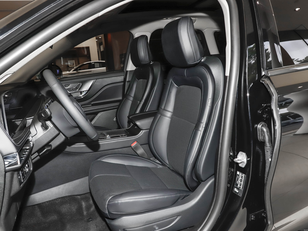 Lincoln Corsair 2025 1.5T 2WD Hybrid Premium