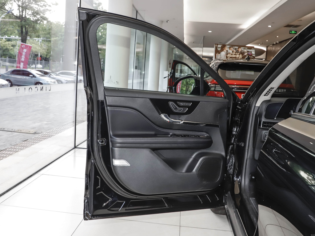 Lincoln Corsair 2025 1.5T 2WD Hybrid Premium