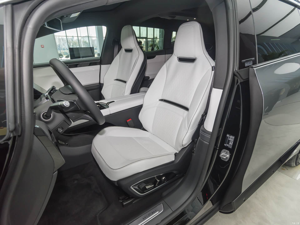 HiPhi X 2022 6-seat Long Range Premium