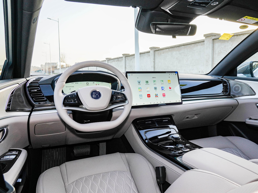 BYD Han 2025 EV Smart Drive 506KM Premium
