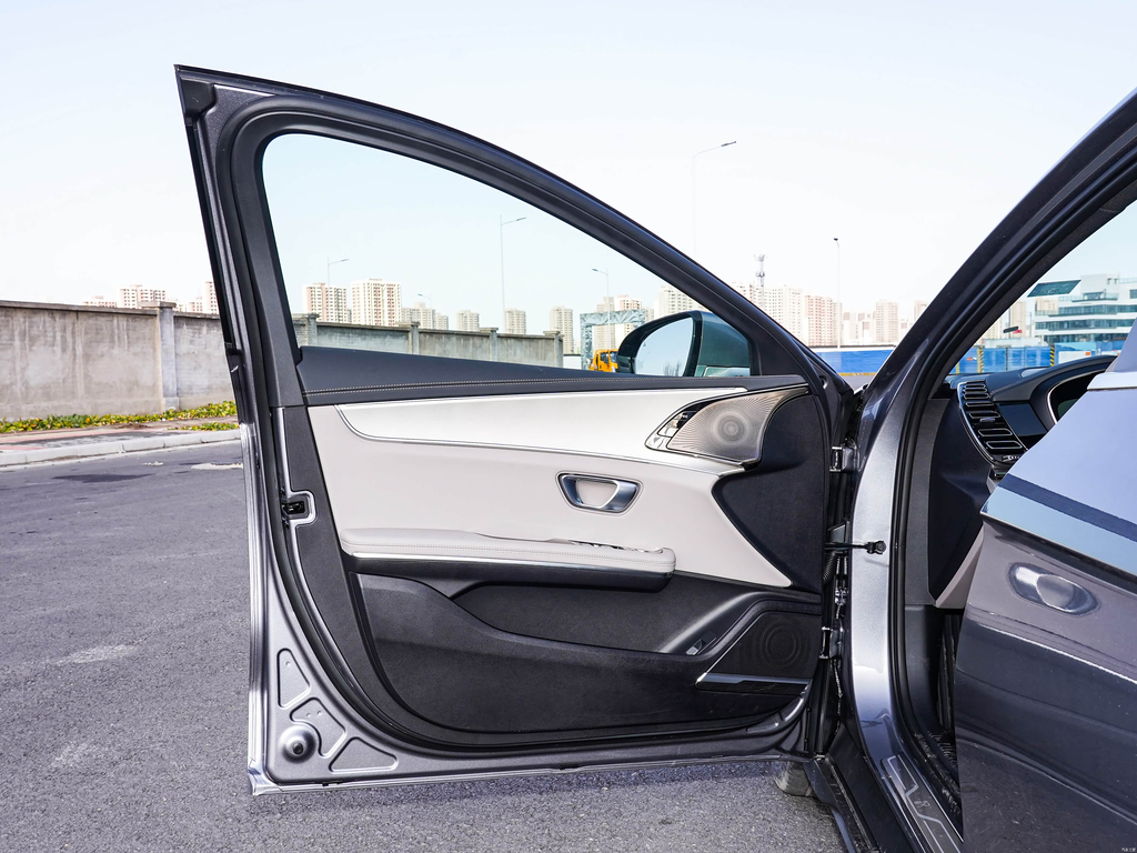 BYD Han 2025 EV Smart Drive 506KM Premium