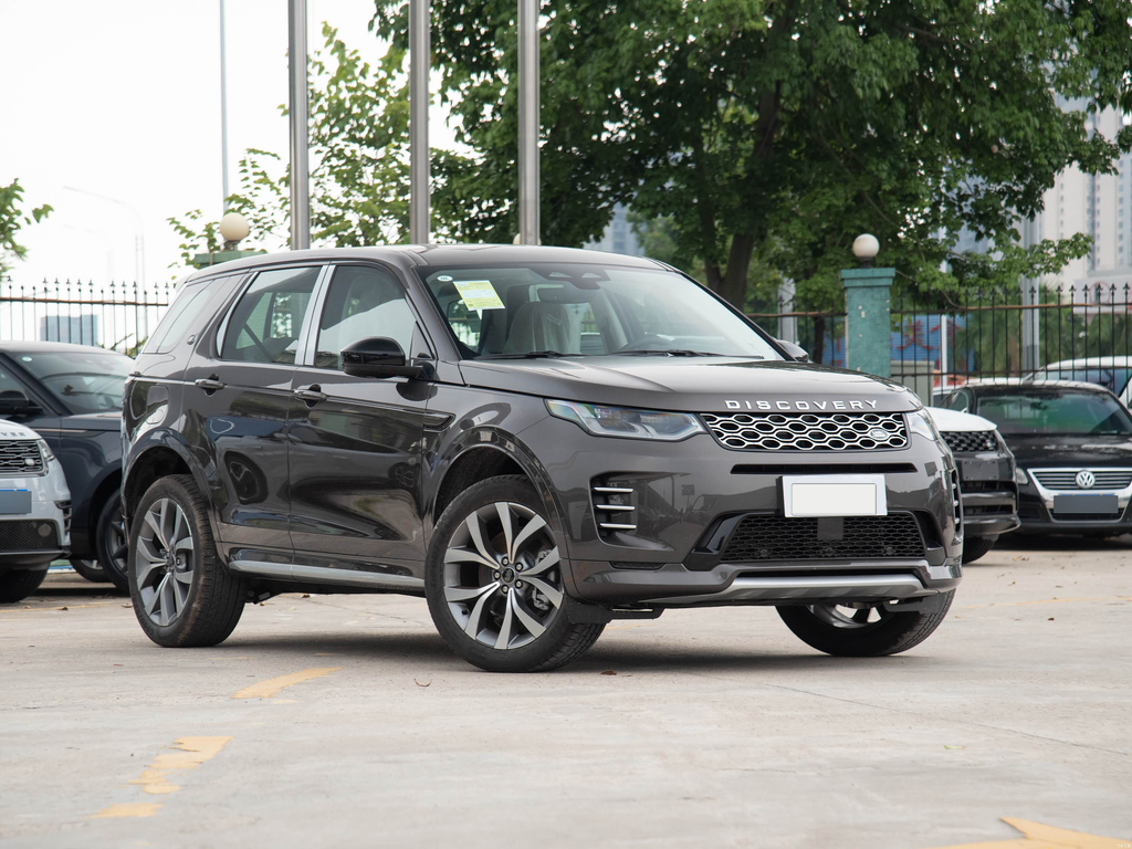 Land Rover Discovery Sport 2025 249PS Performance Tech