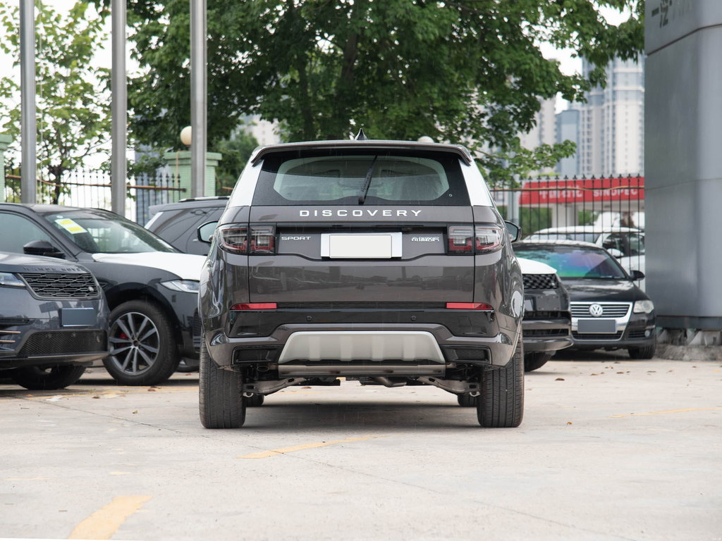 Land Rover Discovery Sport 2025 249PS Performance Tech
