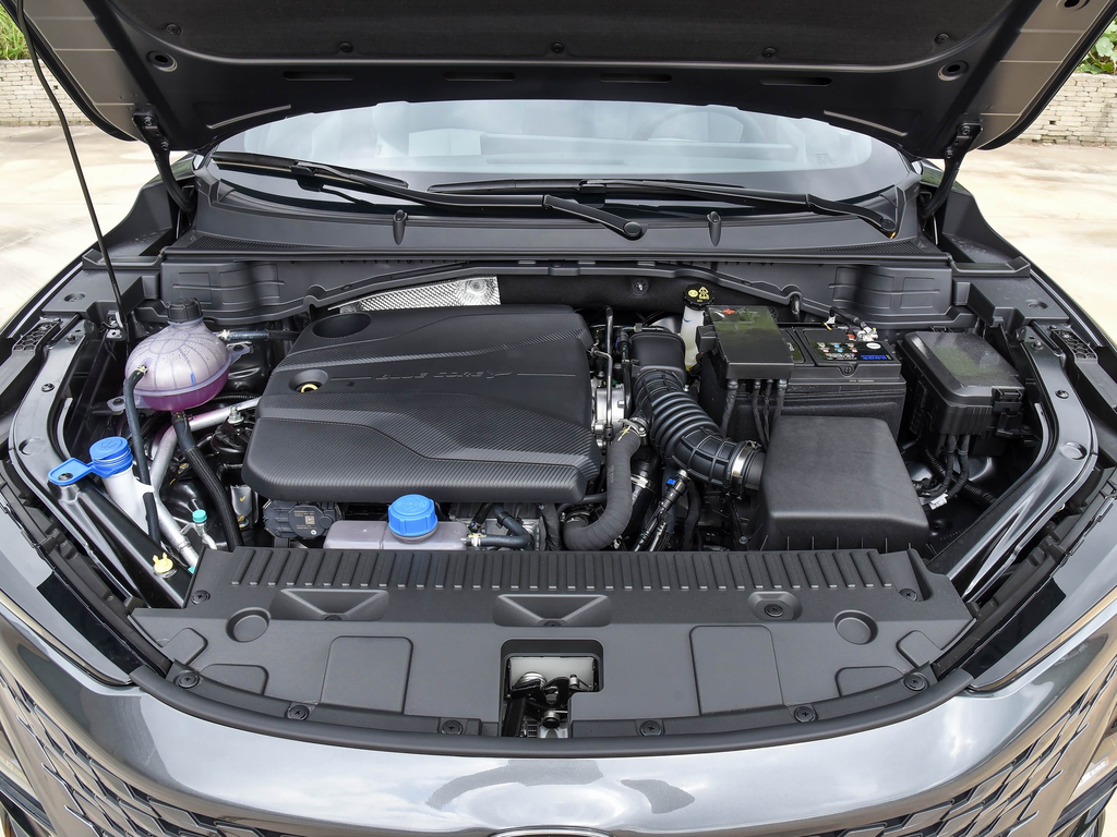 Changan UNI-T 2023 2nd Gen 1.5T Premium