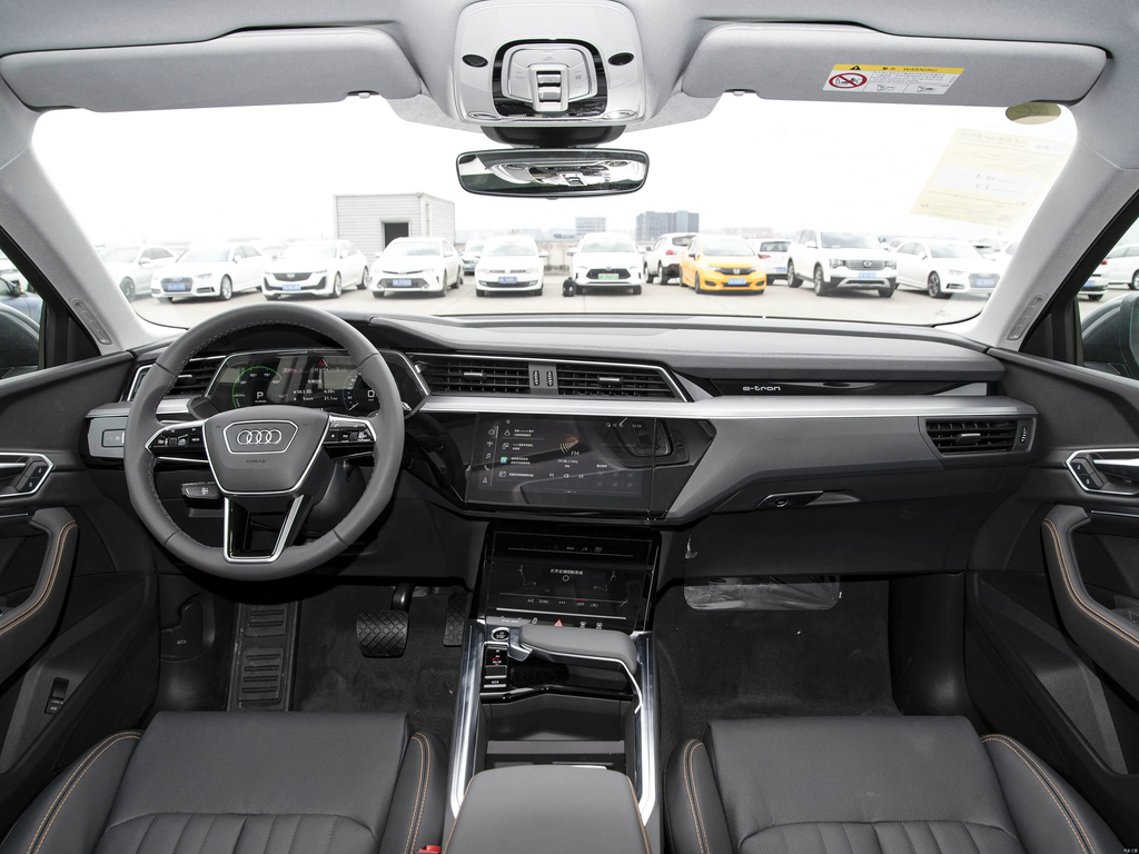 Audi e-tron 2021 50 quattro Luxury