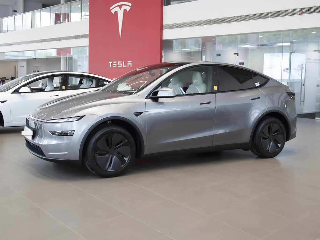 Tesla Model Y 2026 RWD