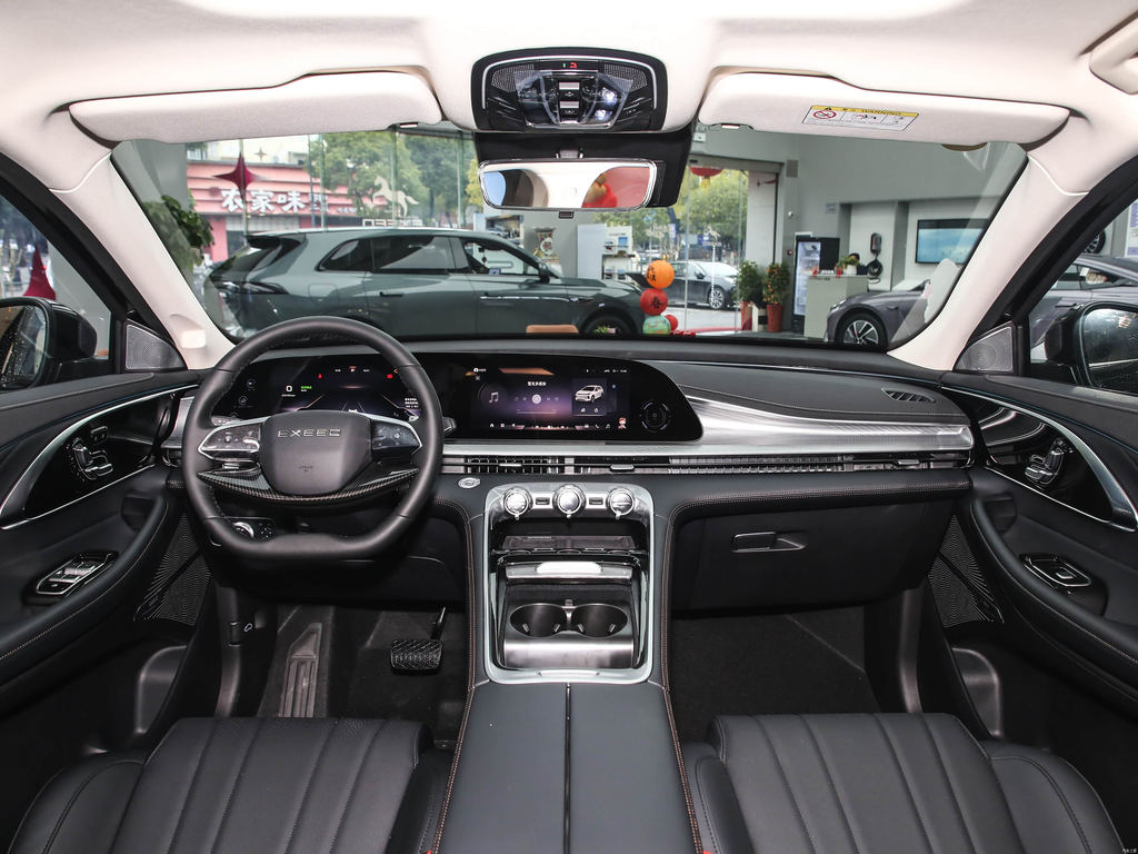 Chery EXEED Lingyun 2026 300T 2WD Surpass Edition