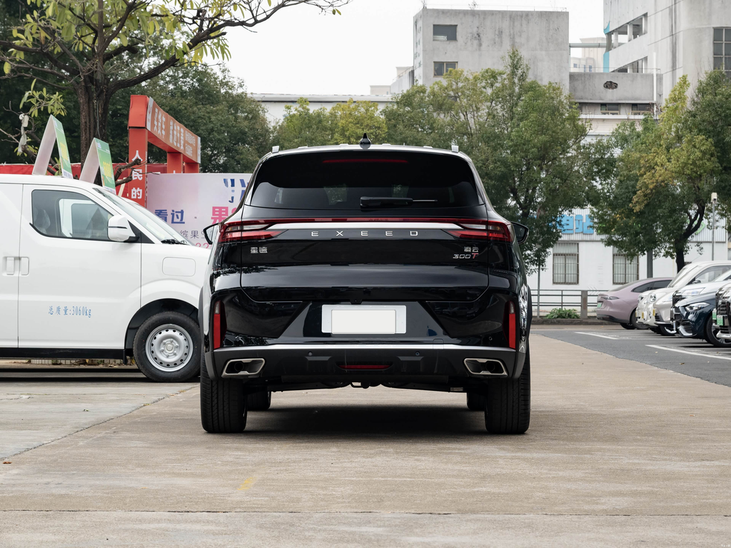 Chery EXEED Lingyun 2026 300T 2WD Surpass Edition