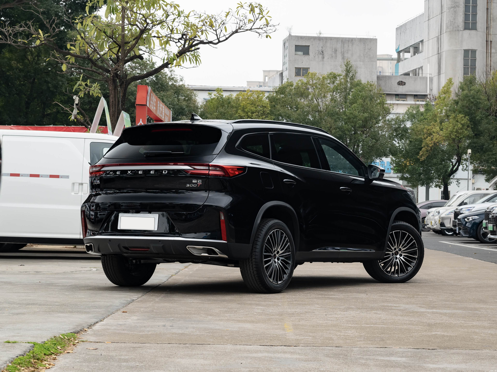 Chery EXEED Lingyun 2026 300T 2WD Surpass Edition
