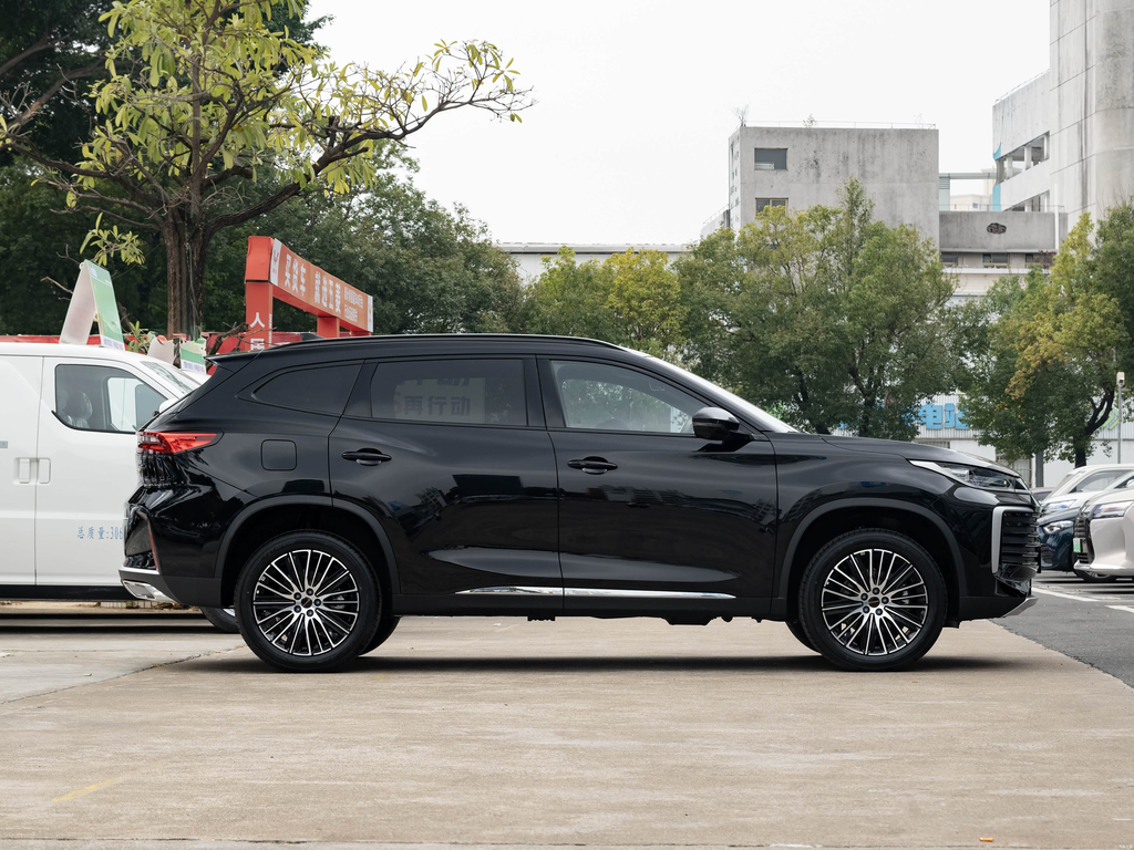 Chery EXEED Lingyun 2026 300T 2WD Surpass Edition