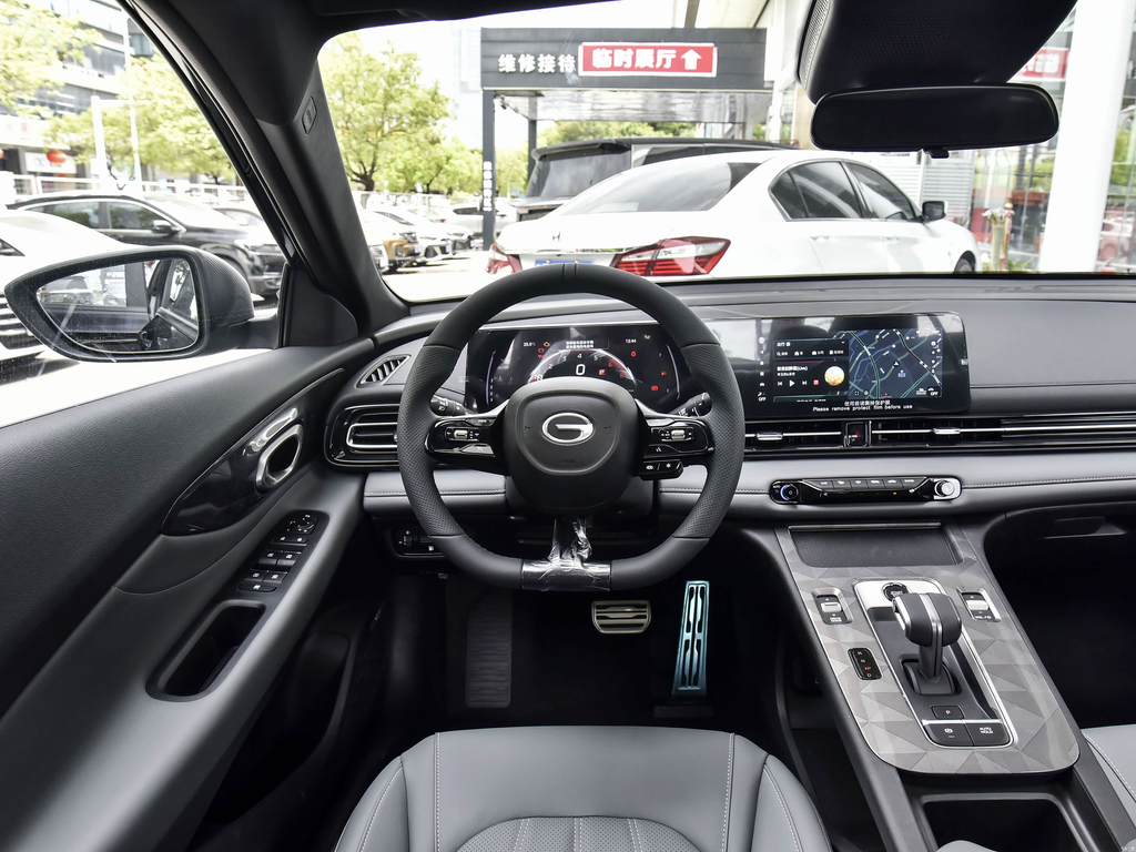 GAC Trumpchi Empow 2025 270T DCT R-Style Edition