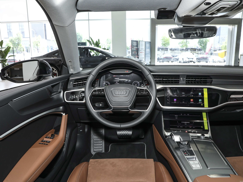 Audi A7L 2025 45 TFSI Luxury