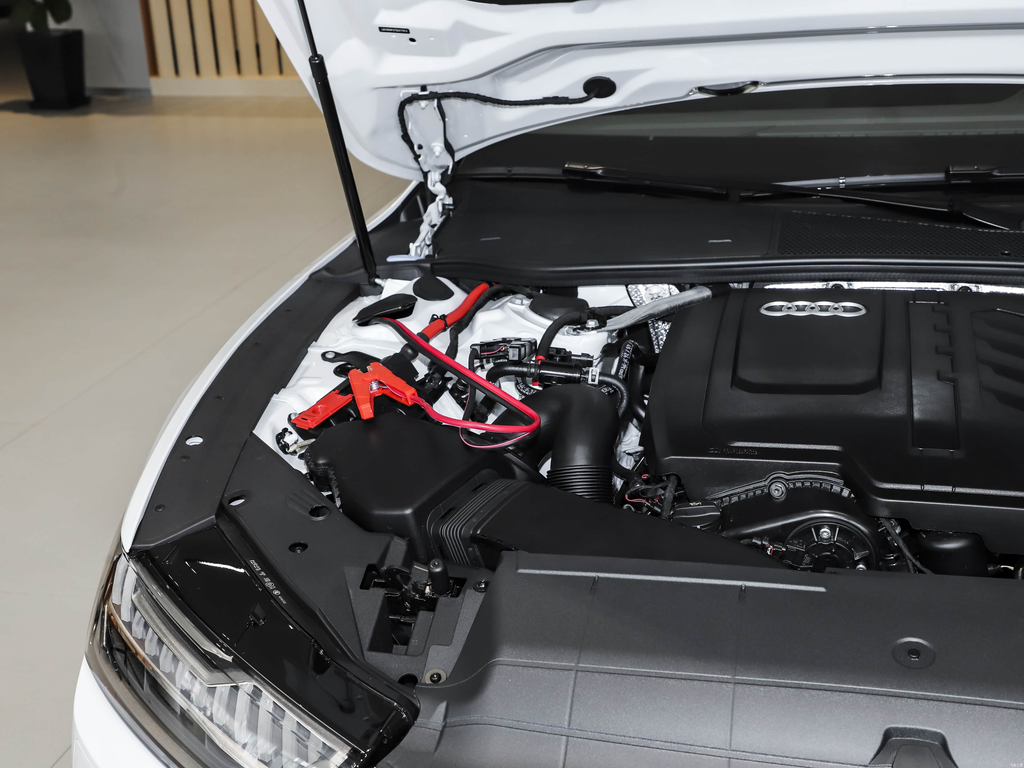 Audi A7L 2025 45 TFSI Luxury