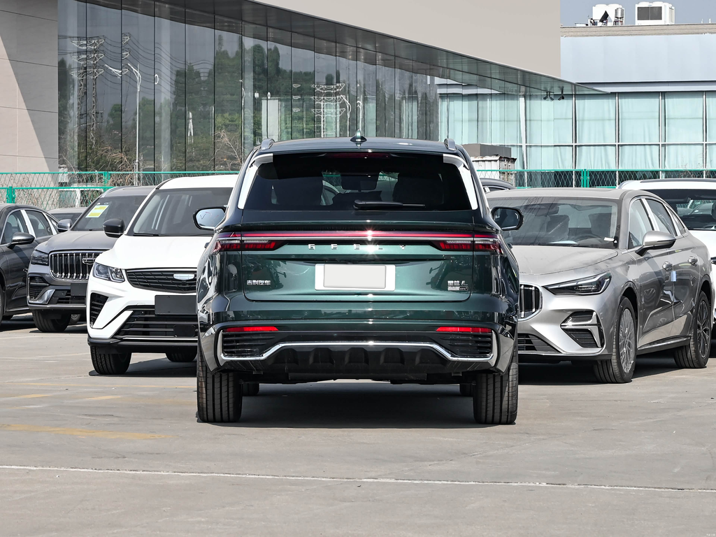 Geely Xingyue L 2026 Dongfangyao 2.0TD Xiaohan