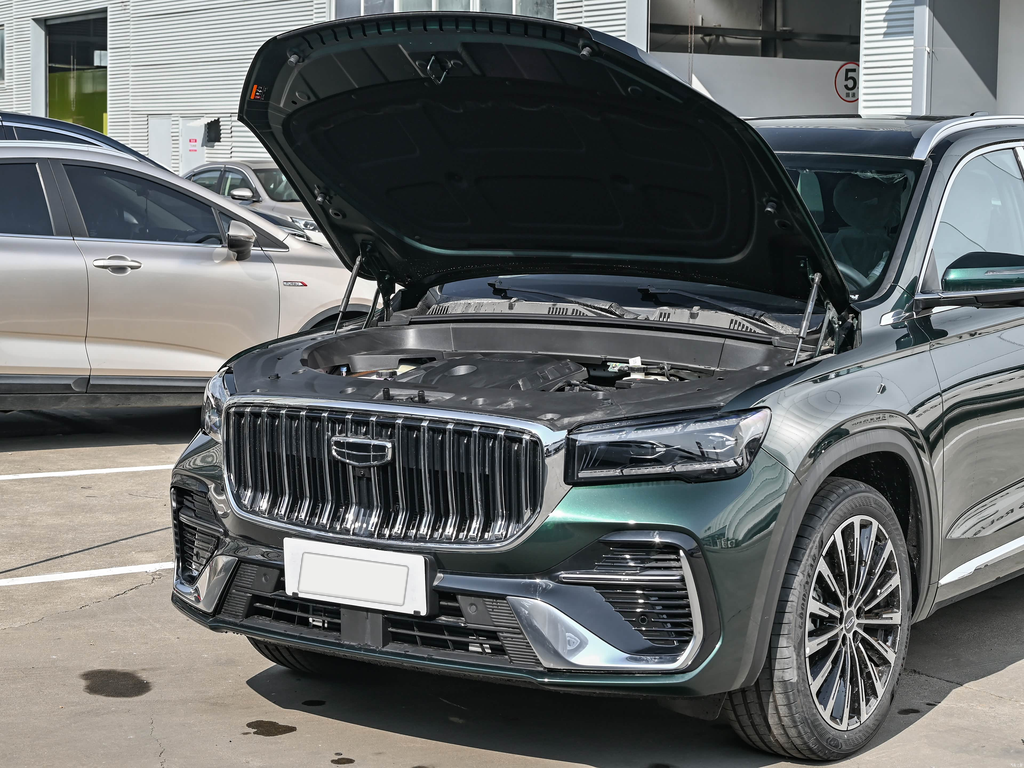 Geely Xingyue L 2026 Dongfangyao 2.0TD Xiaohan