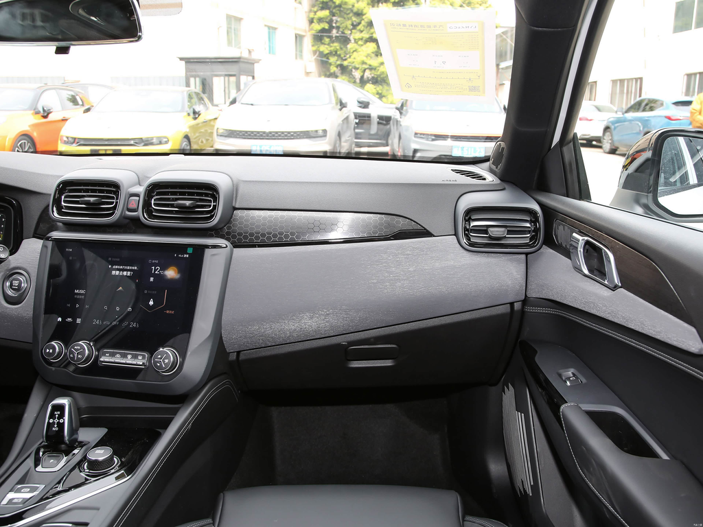 Lynk Co 02 Hatchback 2022 2.0TD Plus
