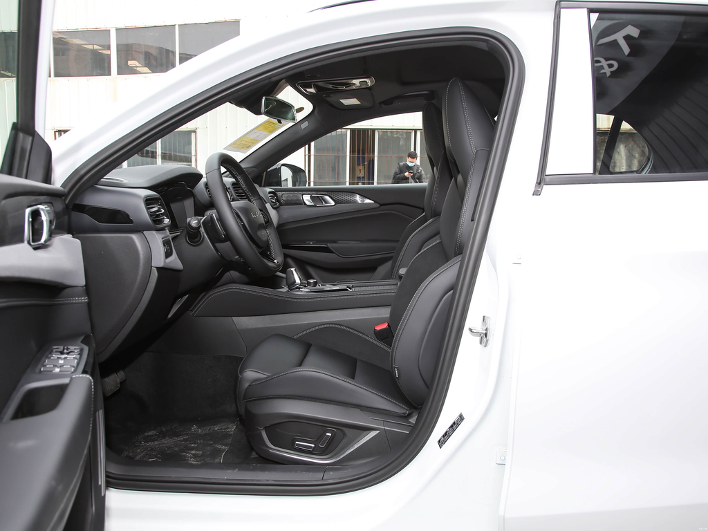 Lynk Co 02 Hatchback 2022 2.0TD Plus