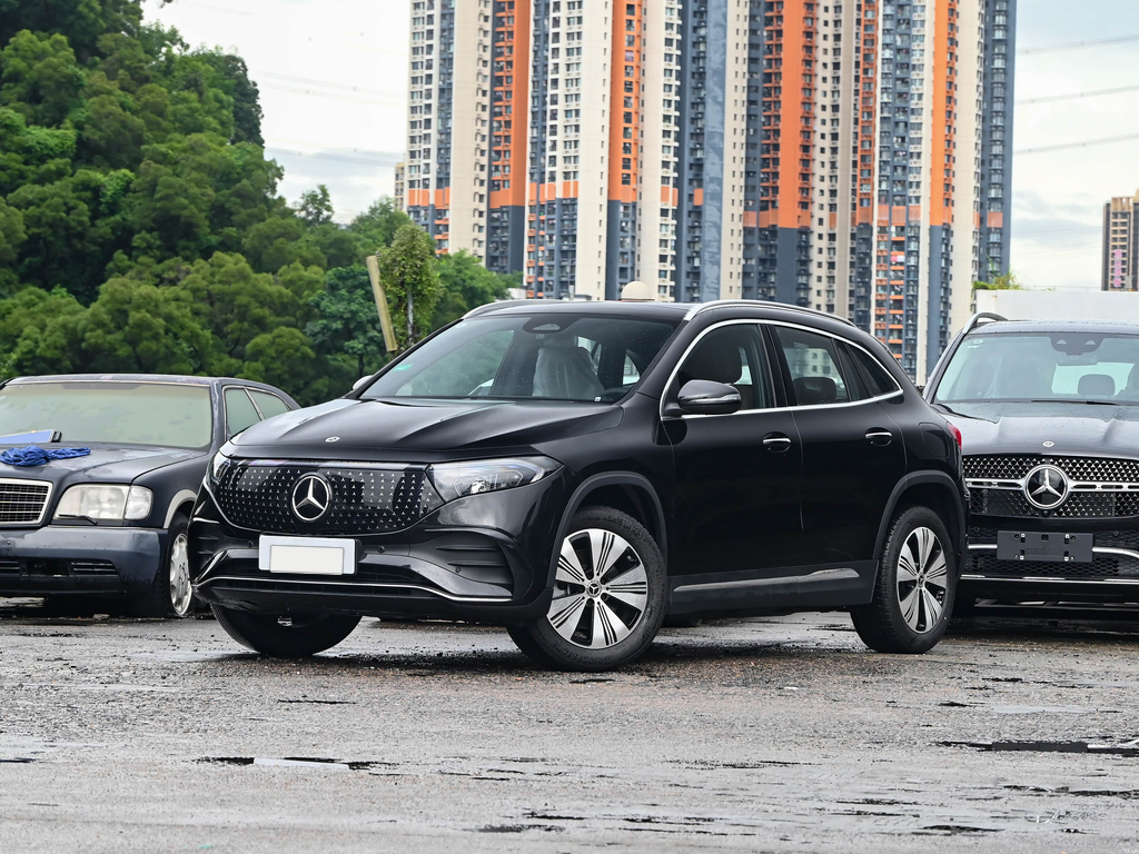 Mercedes-Benz EQA 260 2025