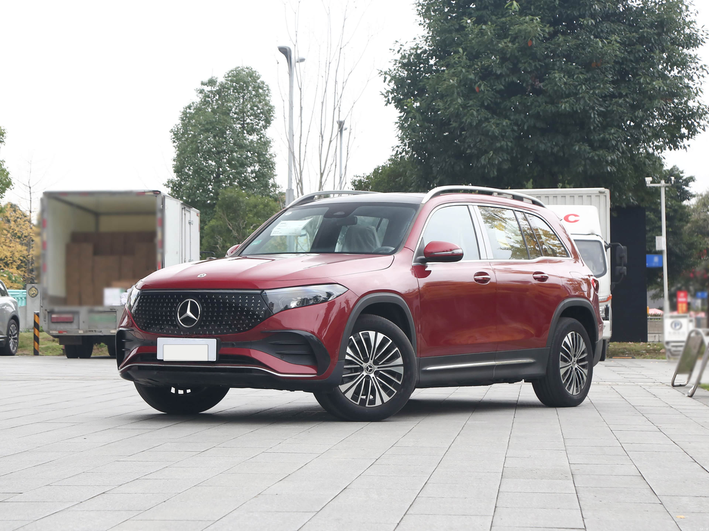 Mercedes-Benz EQB 260 2025
