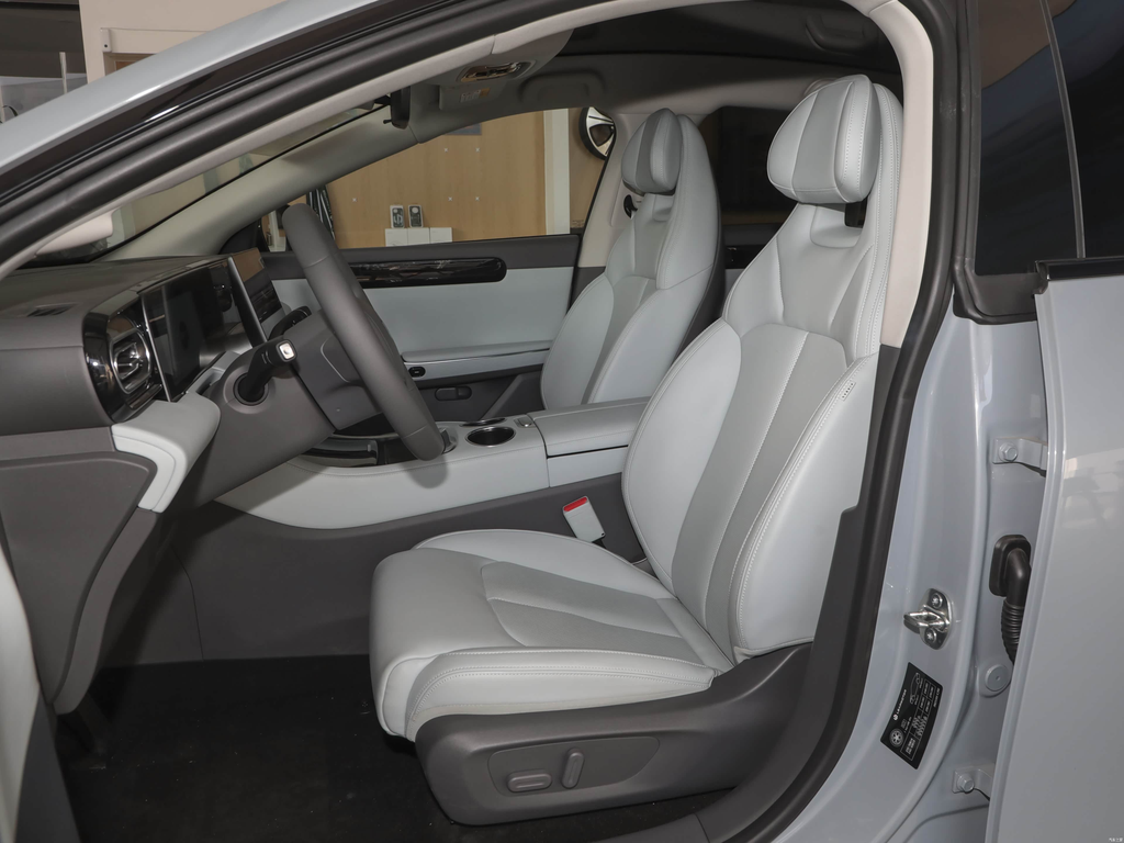 Leapmotor C01 2024 REEV 216 Comfort Edition