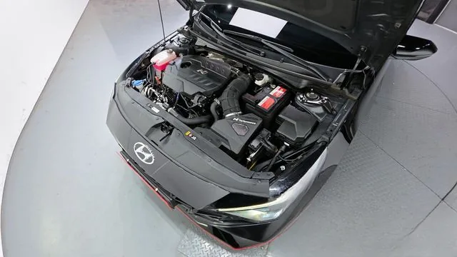 Hyundai Avante 2023 2.0 N